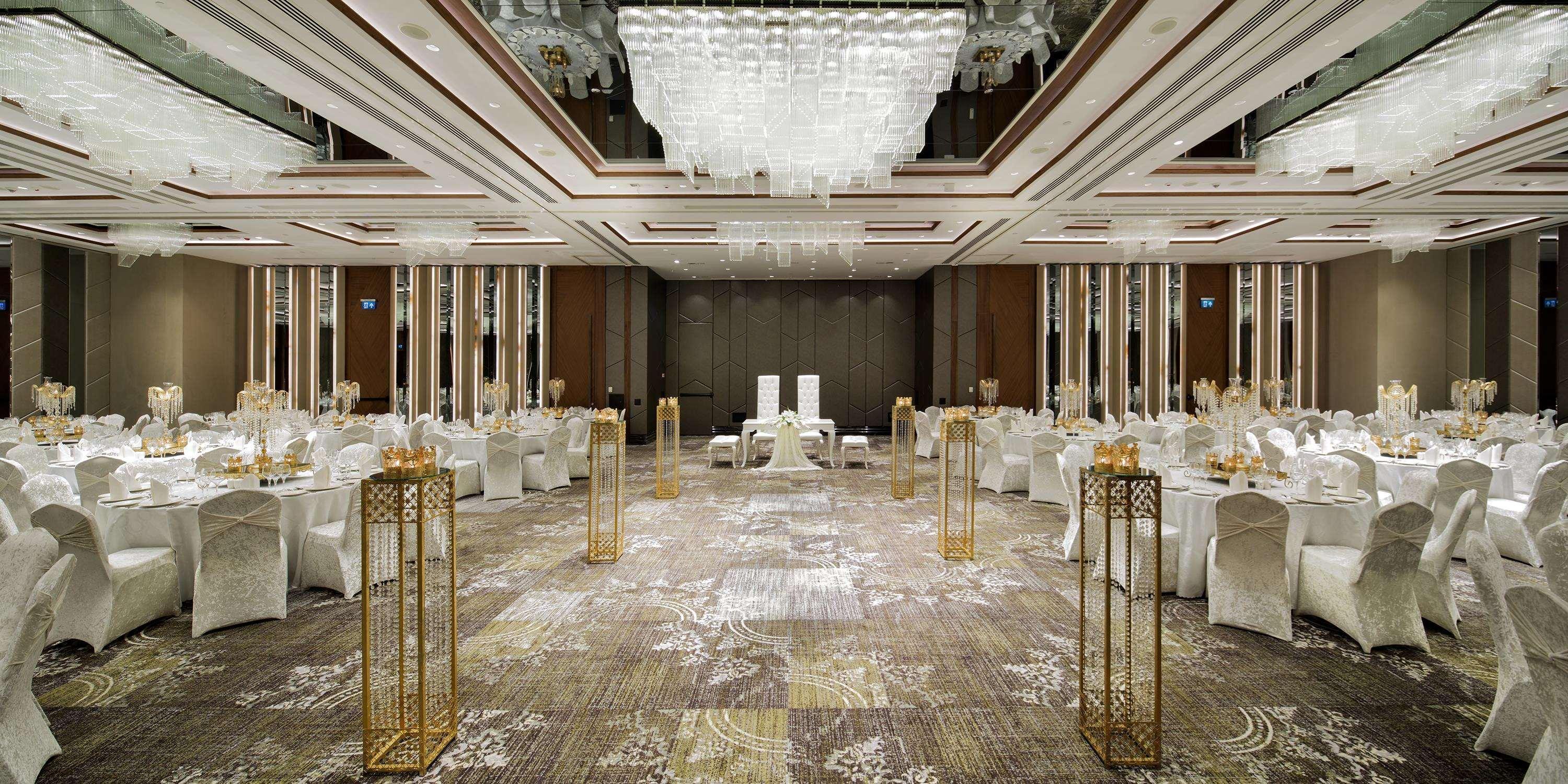 Doubletree By Hilton Istanbul - Piyalepasa Ξενοδοχείο Εξωτερικό φωτογραφία The Grand Ballroom