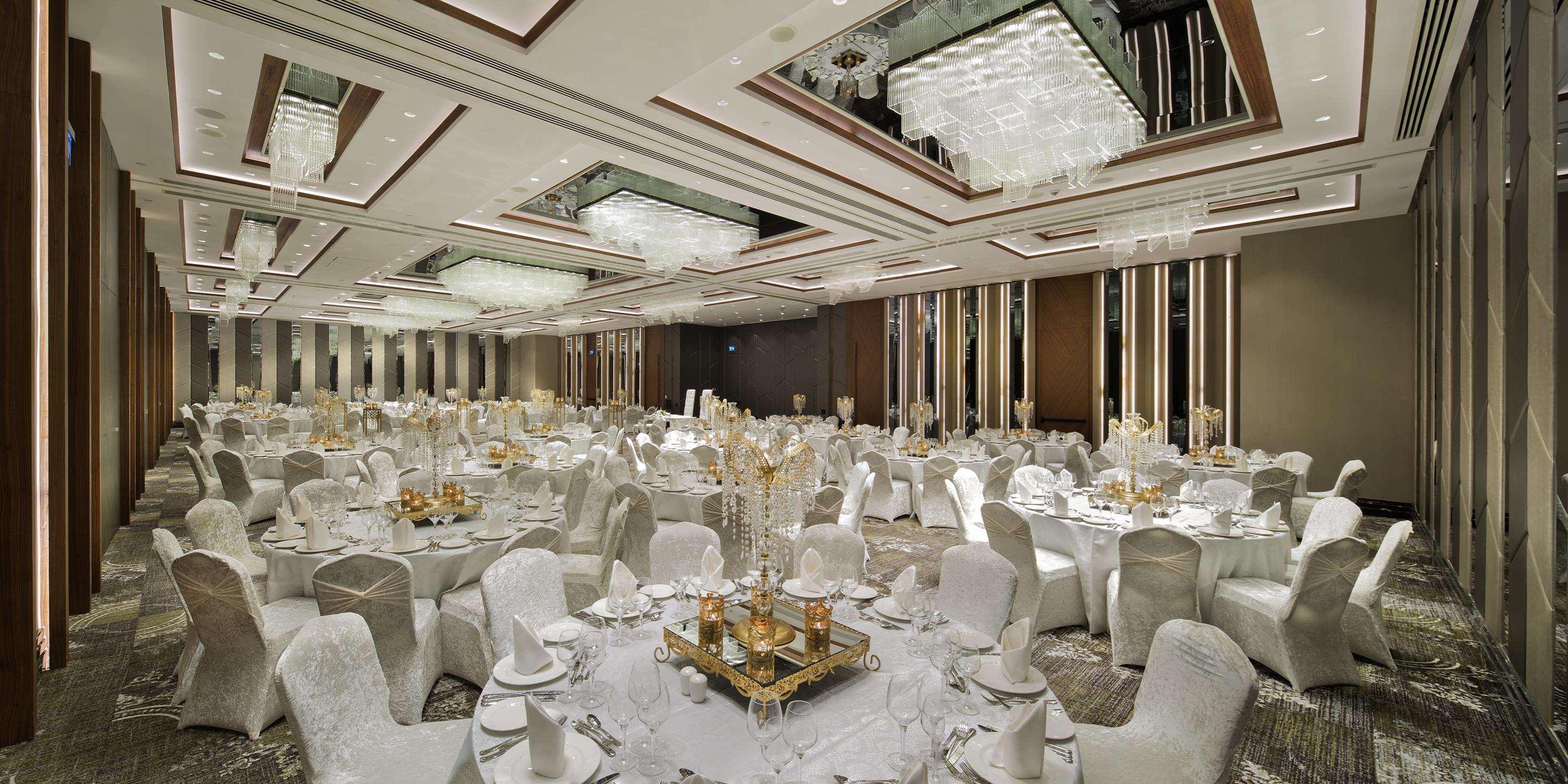 Doubletree By Hilton Istanbul - Piyalepasa Ξενοδοχείο Εξωτερικό φωτογραφία The ballroom