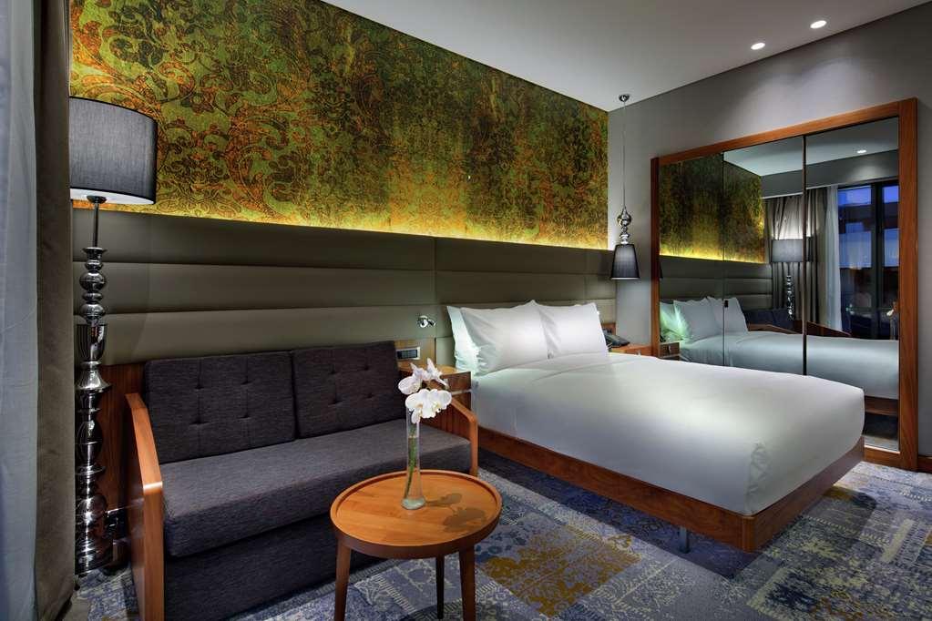 Doubletree By Hilton Istanbul - Piyalepasa Ξενοδοχείο Εξωτερικό φωτογραφία