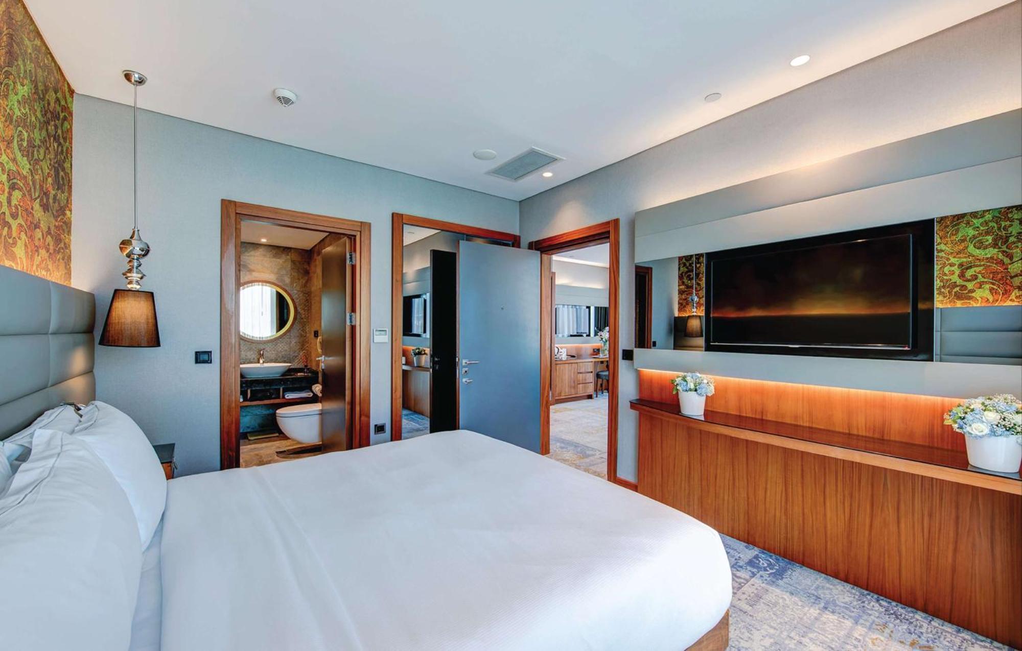 Doubletree By Hilton Istanbul - Piyalepasa Ξενοδοχείο Εξωτερικό φωτογραφία