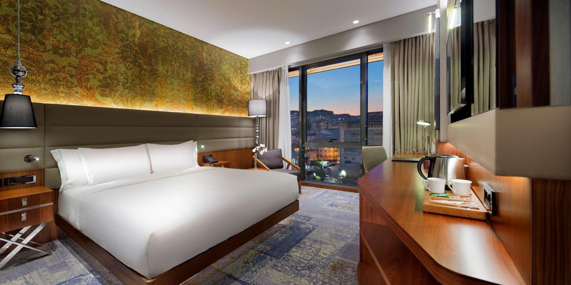 Doubletree By Hilton Istanbul - Piyalepasa Ξενοδοχείο Εξωτερικό φωτογραφία Deluxe room
