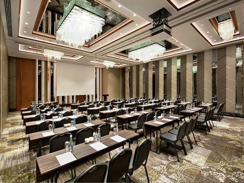 Doubletree By Hilton Istanbul - Piyalepasa Ξενοδοχείο Εξωτερικό φωτογραφία The Grand Ballroom